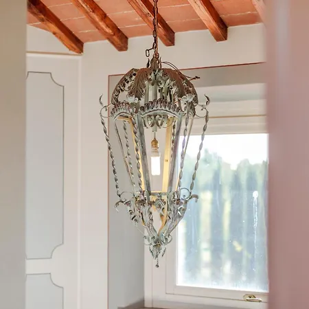 Horská chata Montefalcone: Charm, Private Pool, And Chef